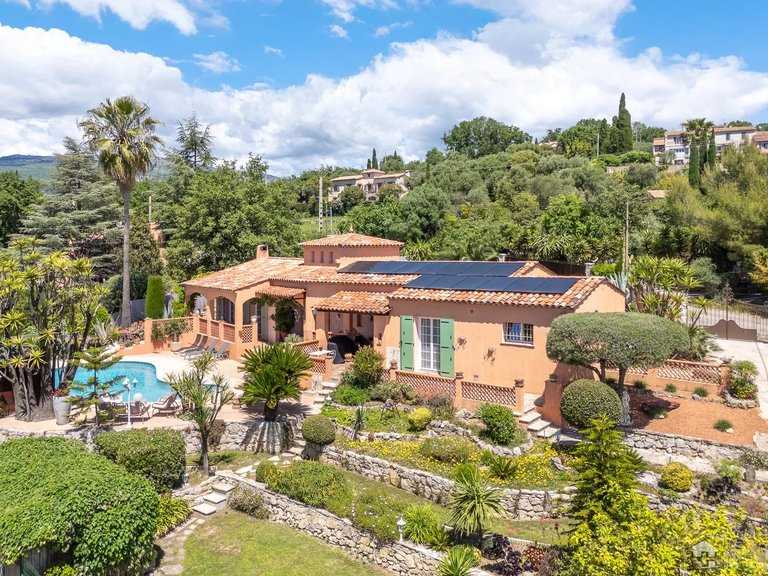 Villa for Sale in Opio, Mougins, Valbonne, Grasse Area 1