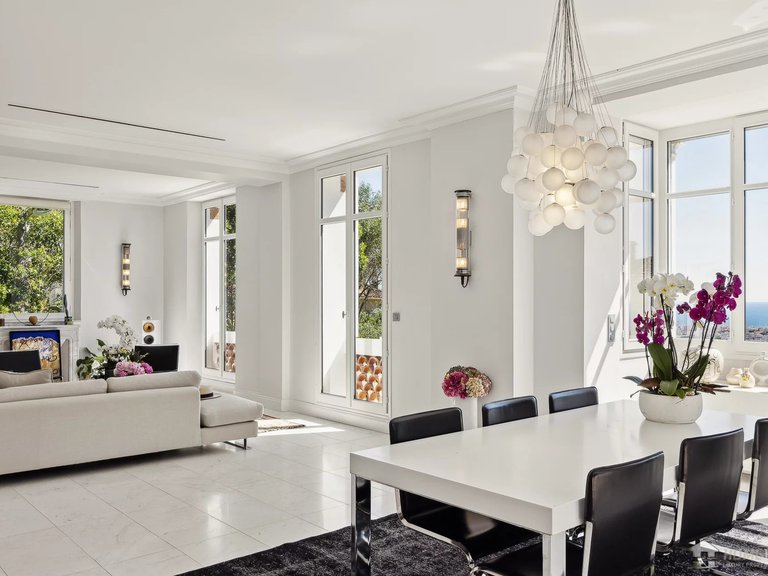 Villa for Sale in Le Cannet, Cannes Area 5