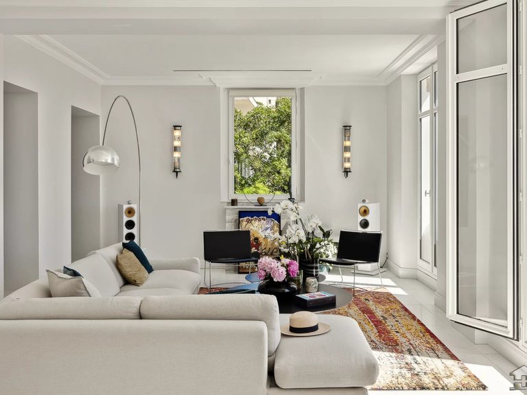 Villa for Sale in Le Cannet, Cannes Area 8