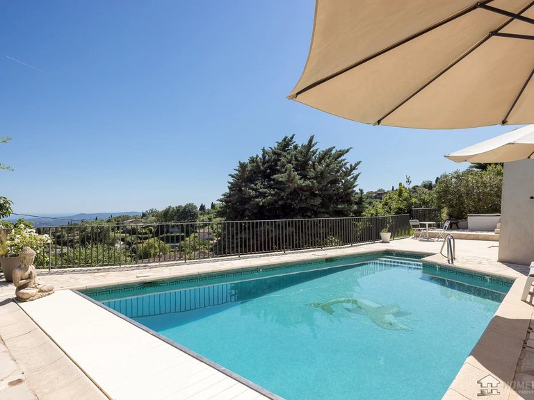 Villa for Sale in Tourrettes Sur Loup, Vence, St. Paul Area 3