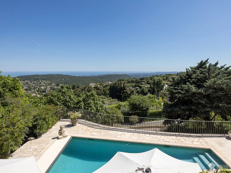 Villa for Sale in Tourrettes Sur Loup, Vence, St. Paul Area 4