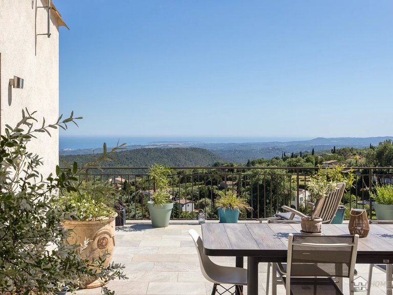 Villa for Sale in Tourrettes Sur Loup, Vence, St. Paul Area 6