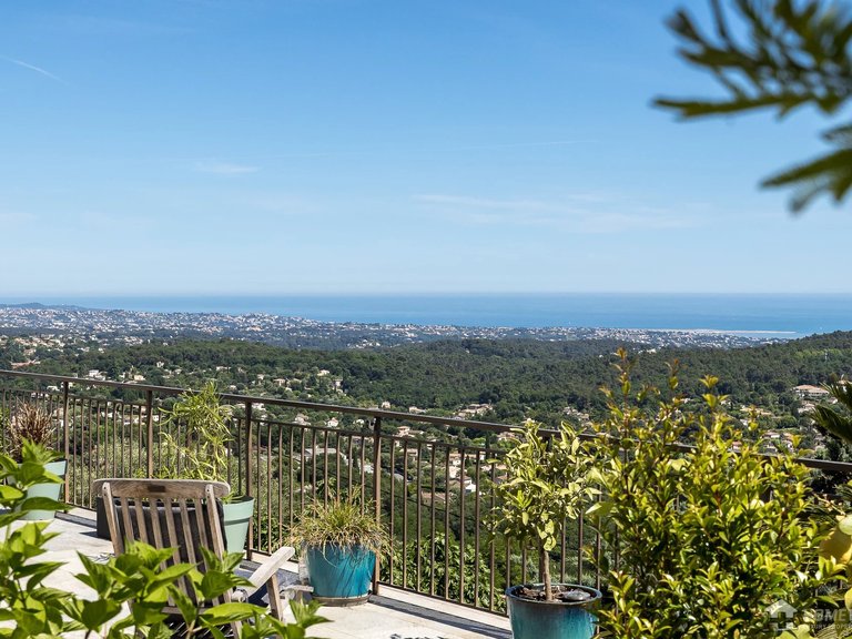 Villa for Sale in Tourrettes Sur Loup, Vence, St. Paul Area 7