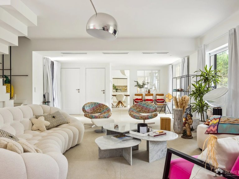 Villa for Sale in Valbonne, Mougins, Valbonne, Grasse Area 5