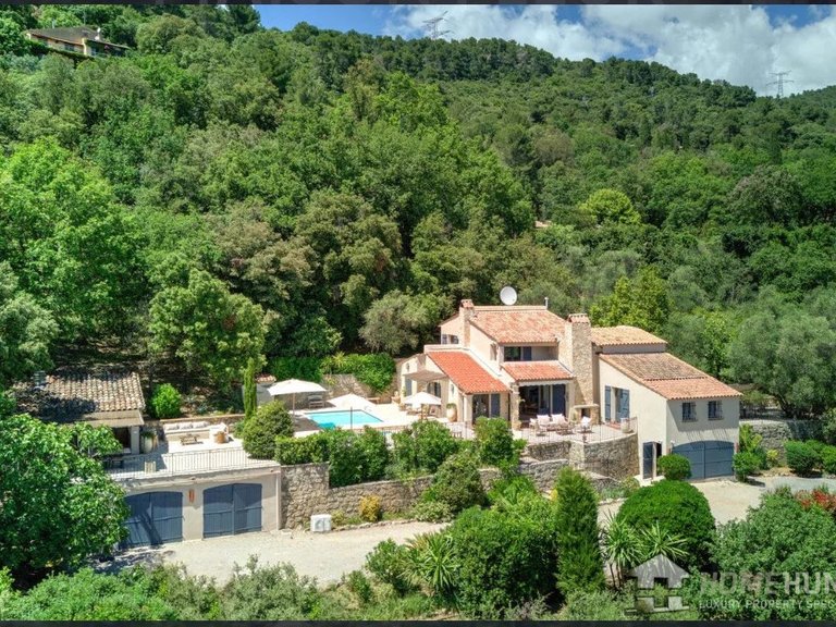 Villa for Sale in Le Tignet, Mougins, Valbonne, Grasse Area 3