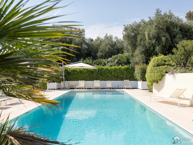 Villa for Sale in La Colle Sur Loup, Vence, St. Paul Area 1