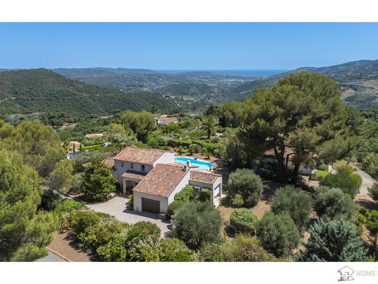 Villa for Sale in Peymeinade, Mougins, Valbonne, Grasse Area 2