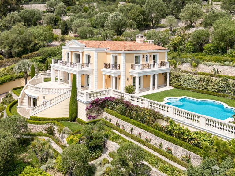 Villa for Sale in Villefranche Sur Mer, Villefranche, Cap Ferrat Area 6