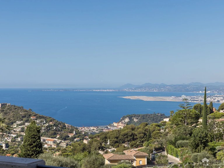 Villa for Sale in Villefranche Sur Mer, Villefranche, Cap Ferrat Area 9