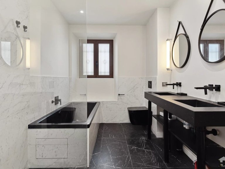 Villa for Sale in Cannes, Cannes Area 9