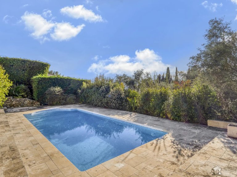 Villa for Sale in Plascassier, Mougins, Valbonne, Grasse Area 4