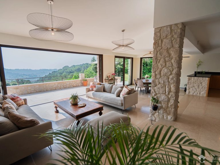 Villa for Sale in St Paul, Vence, St. Paul Area 6