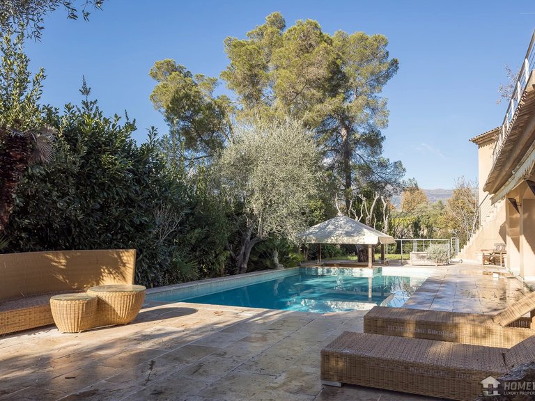 Villa for Sale in Roquefort Les Pins, Mougins, Valbonne, Grasse Area 1