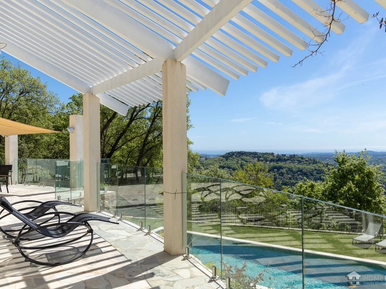 Villa for Sale in Grasse, Mougins, Valbonne, Grasse Area 1
