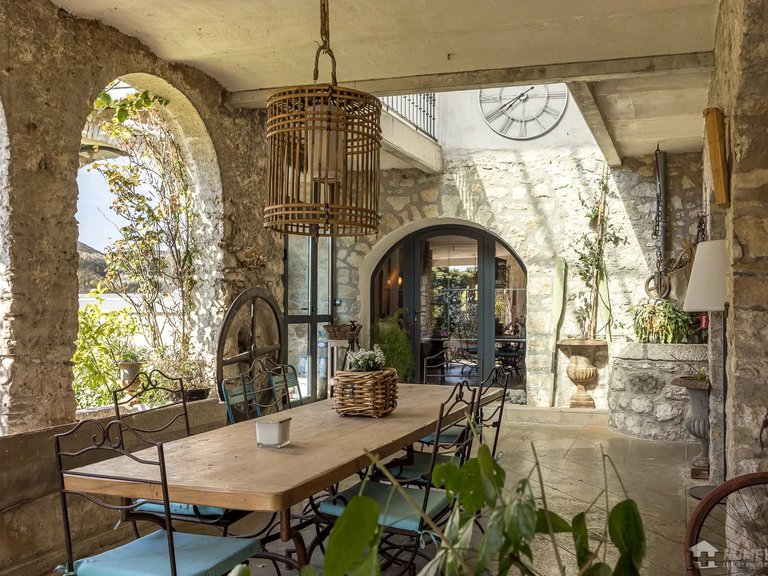 Villa for Sale in La Colle Sur Loup, Vence, St. Paul Area 8