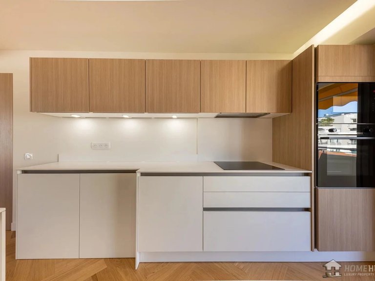 Apartment for Sale in Antibes, Antibes Area 8