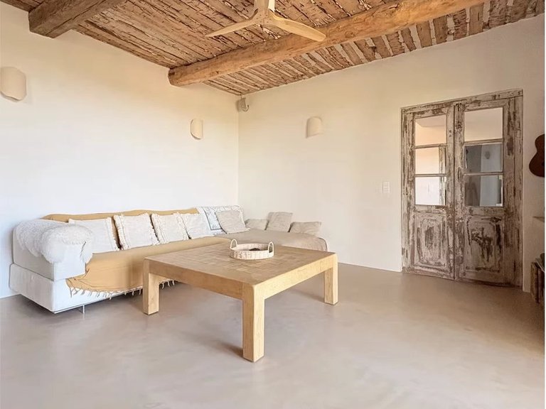 Villa for Sale in Fayence, Var Countryside (fayence, Lorgues, Cotignac) 2