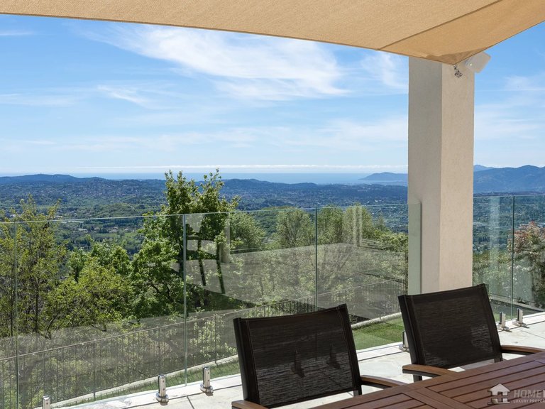 Villa for Sale in Grasse, Mougins, Valbonne, Grasse Area 2