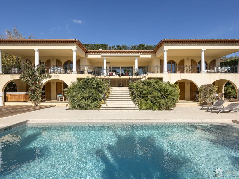 Villa for Sale in Le Rouret, Mougins, Valbonne, Grasse Area 1