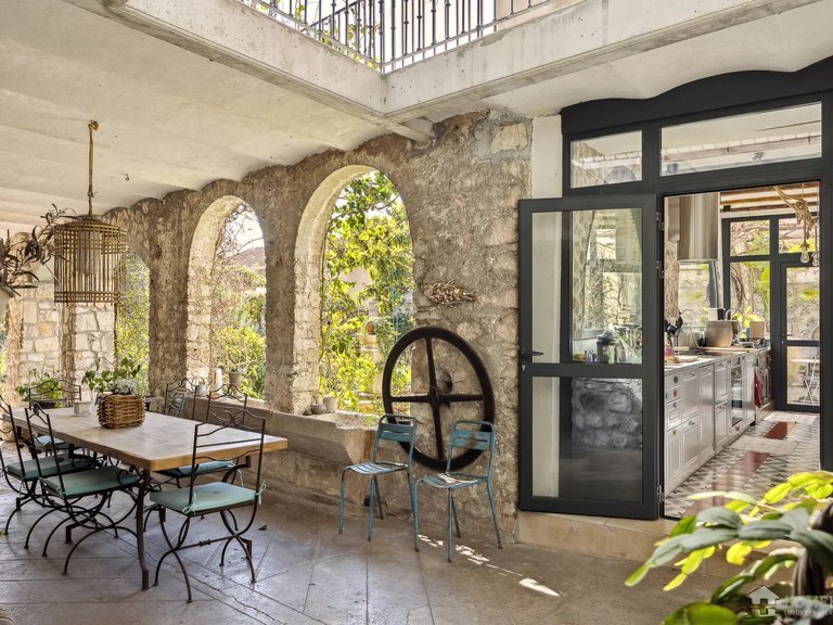 Villa for Sale in La Colle Sur Loup, Vence, St. Paul Area 10