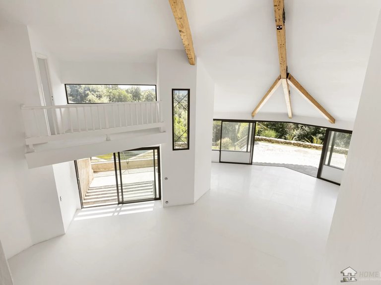 Villa for Sale in Biot, Mougins, Valbonne, Grasse Area 6