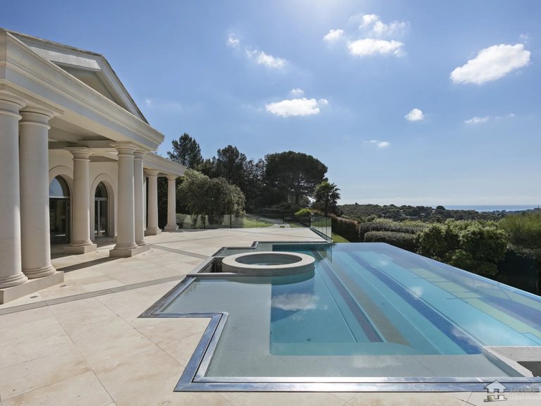 Villa for Sale in Biot, Mougins, Valbonne, Grasse Area 3