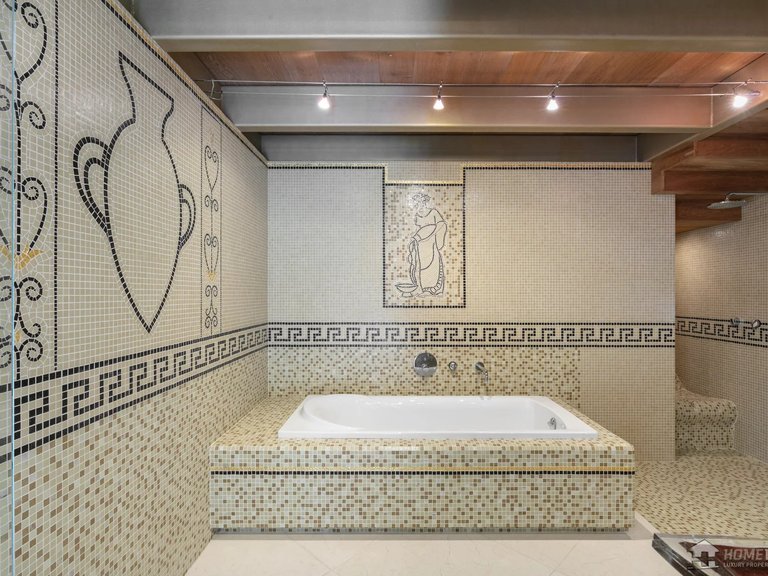 Villa for Sale in Biot, Mougins, Valbonne, Grasse Area 17