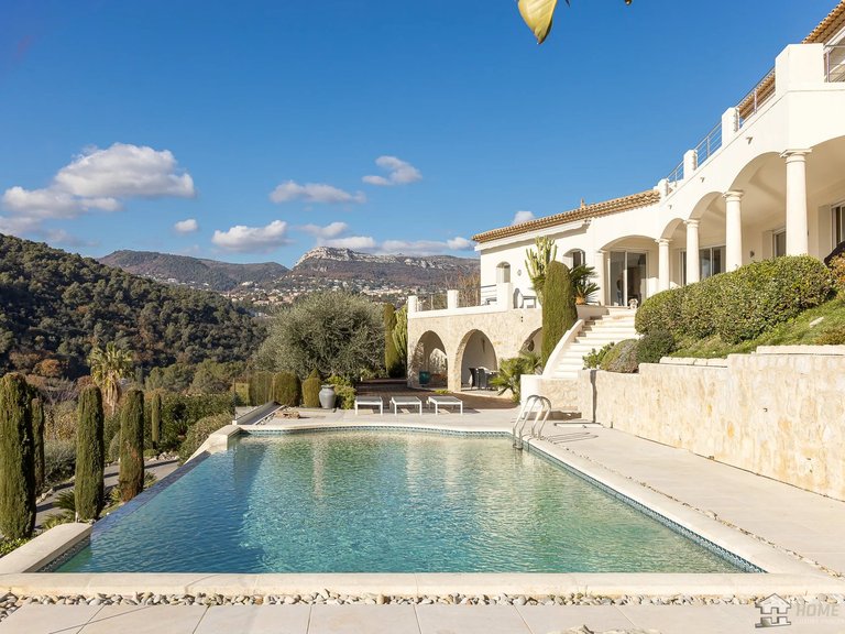 Villa for Sale in St Paul, Vence, St. Paul Area 6