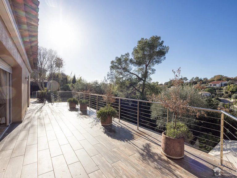 Villa for Sale in Roquefort Les Pins, Mougins, Valbonne, Grasse Area 4