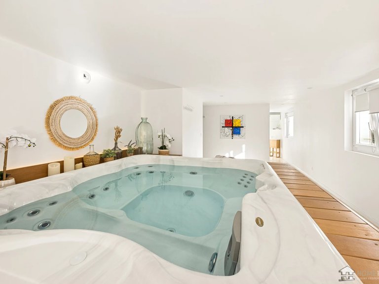 Villa for Sale in La Colle Sur Loup, Vence, St. Paul Area 6