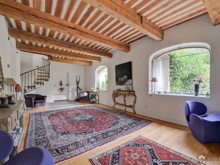 Villa for Sale in , Avignon And North Provence 7