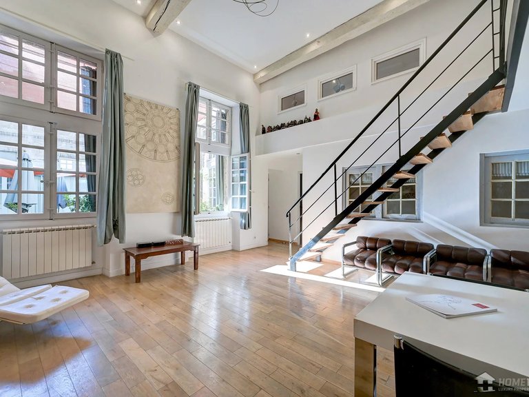 Villa for Sale in , Avignon And North Provence 12