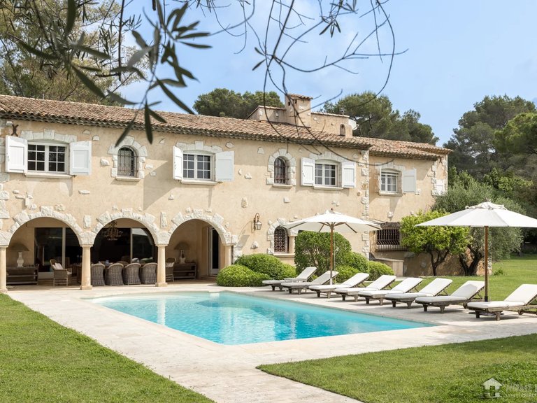 Villa for Sale in Mougins, Mougins, Valbonne, Grasse Area 3
