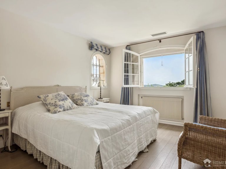 Villa for Sale in Mougins, Mougins, Valbonne, Grasse Area 10