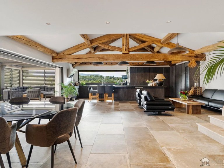 Villa for Sale in Mougins, Mougins, Valbonne, Grasse Area 3