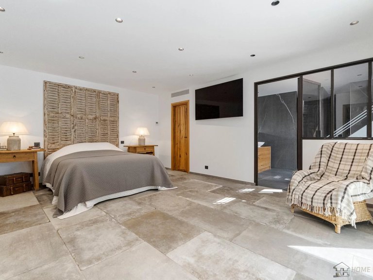 Villa for Sale in Mougins, Mougins, Valbonne, Grasse Area 5