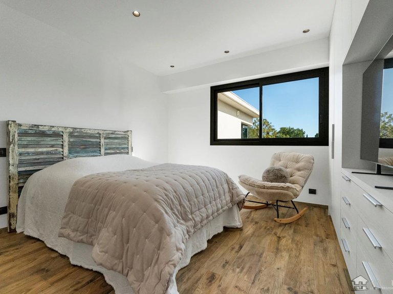 Villa for Sale in Mougins, Mougins, Valbonne, Grasse Area 8