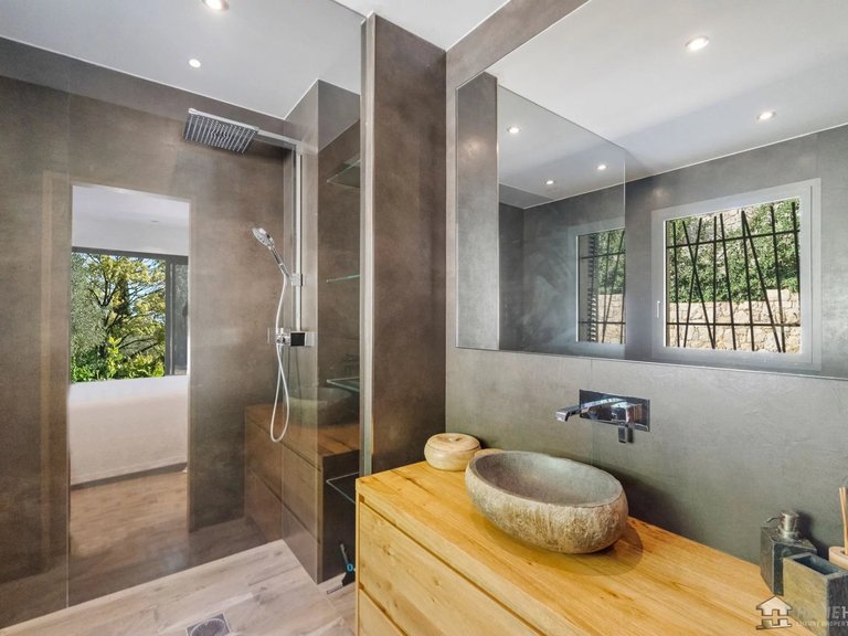 Villa for Sale in Mougins, Mougins, Valbonne, Grasse Area 9
