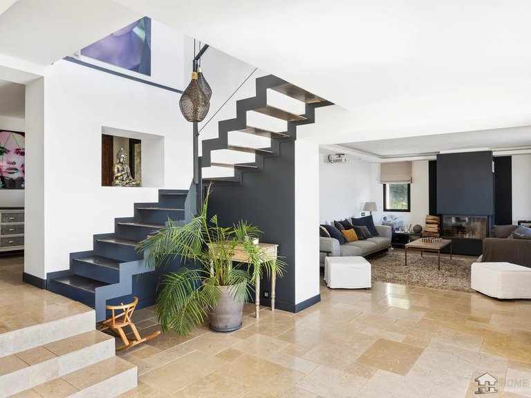 Villa for Sale in Le Tignet, Mougins, Valbonne, Grasse Area 6