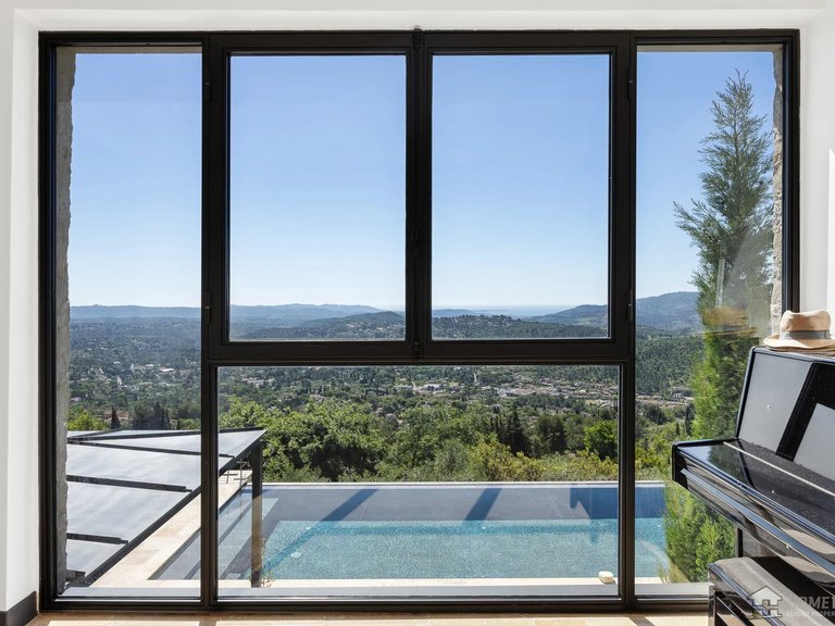 Villa for Sale in Le Tignet, Mougins, Valbonne, Grasse Area 7