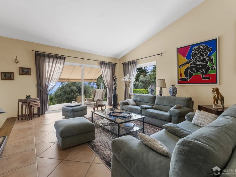 Villa for Sale in Magagnosc, Mougins, Valbonne, Grasse Area 5
