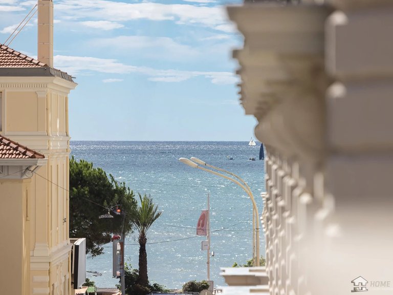 Apartment for Sale in Cannes, Cannes Area 3