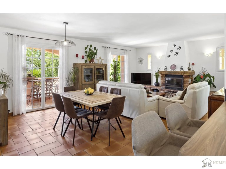 Villa for Sale in Opio, Mougins, Valbonne, Grasse Area 3