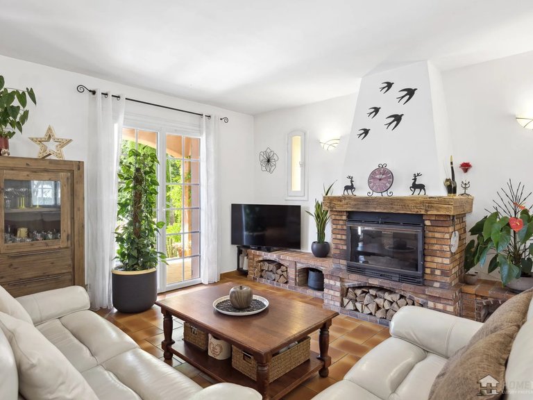 Villa for Sale in Opio, Mougins, Valbonne, Grasse Area 4