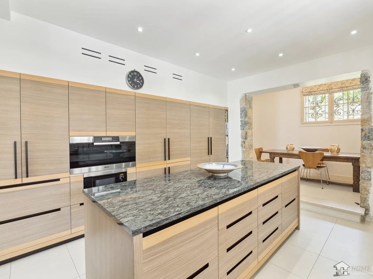 Villa for Sale in Le Bar Sur Loup, Mougins, Valbonne, Grasse Area 8