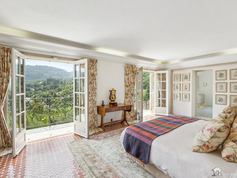 Villa for Sale in Le Bar Sur Loup, Mougins, Valbonne, Grasse Area 10