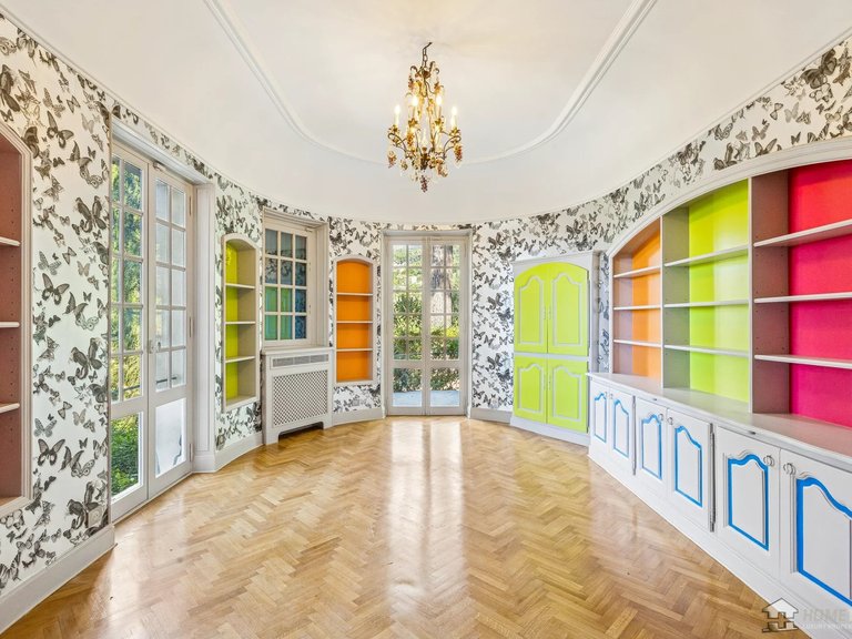 Villa for Sale in Grasse, Mougins, Valbonne, Grasse Area 7
