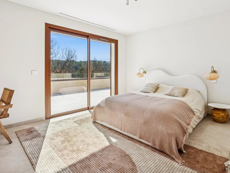 Villa for Sale in Fayence, Var Countryside (fayence, Lorgues, Cotignac) 8