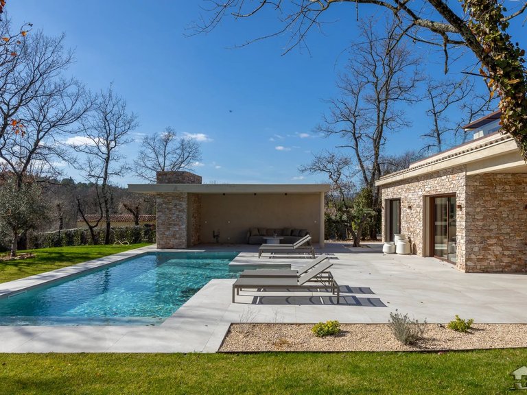 Villa for Sale in Fayence, Var Countryside (fayence, Lorgues, Cotignac) 10