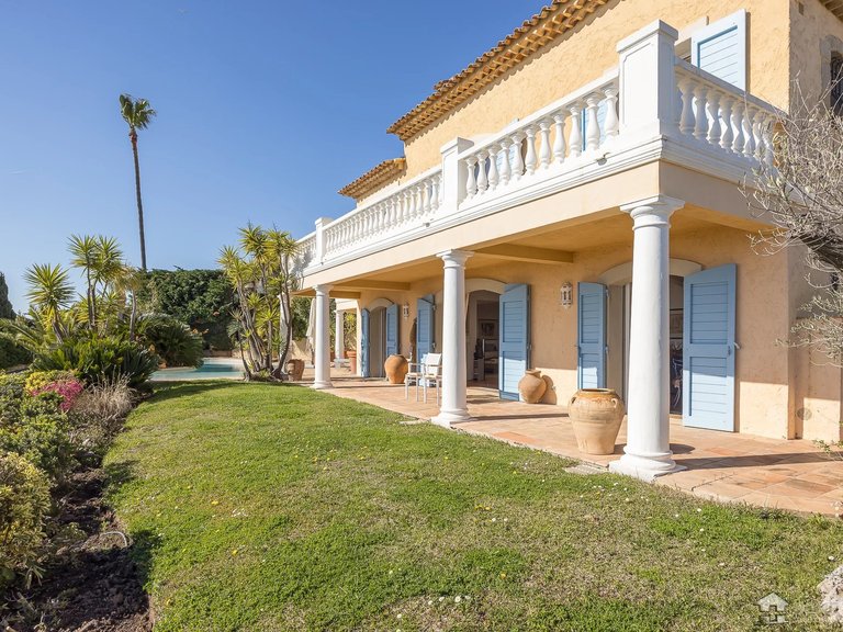 Villa for Sale in Cannes, Cannes Area 7